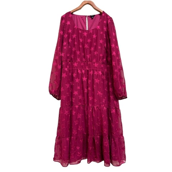 Torrid Midi Clip Dot Chiffon Tiered Red Stars Dress, Size 2 Plus Size 2X - Picture 5 of 13